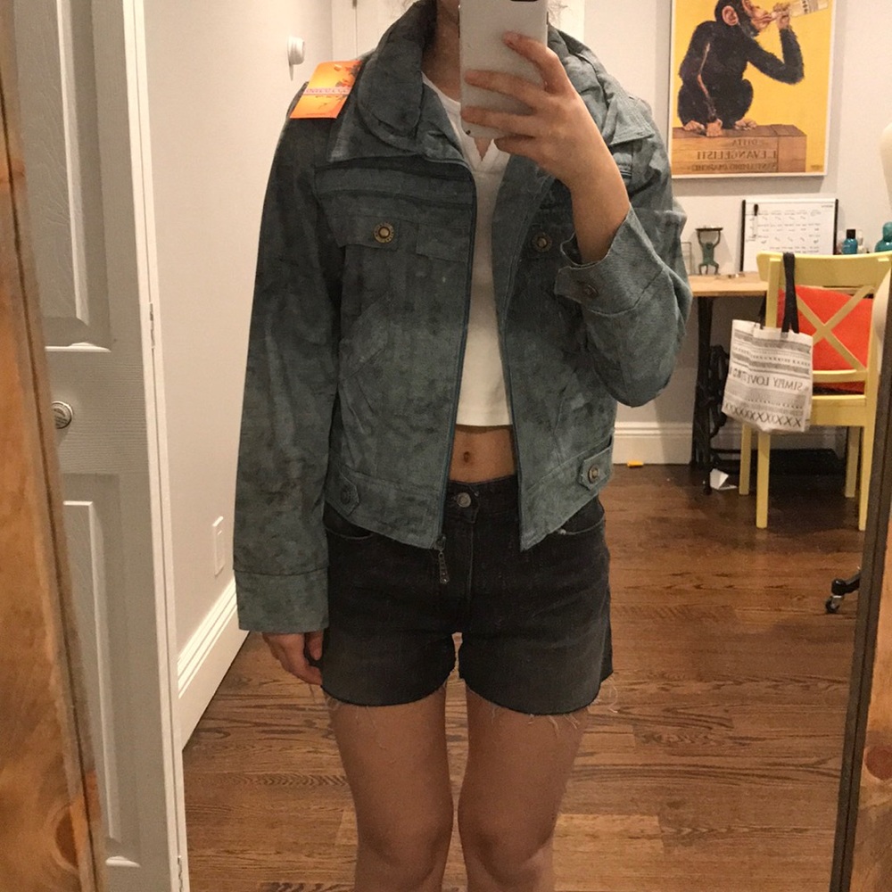Jacket - Picture 2 of 4